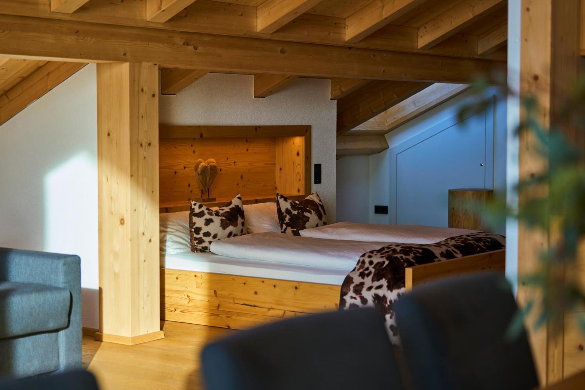 Bergwelt Kandel Hotel & Eventlocation Waldkirch Exterior photo